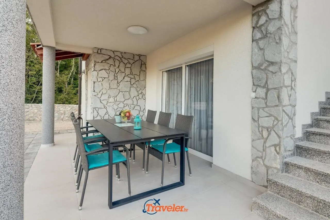 Villa Hlapa-New Modern Villa Near Beach - By Traveler Tourist Agency Krk Gostinjac 0*,